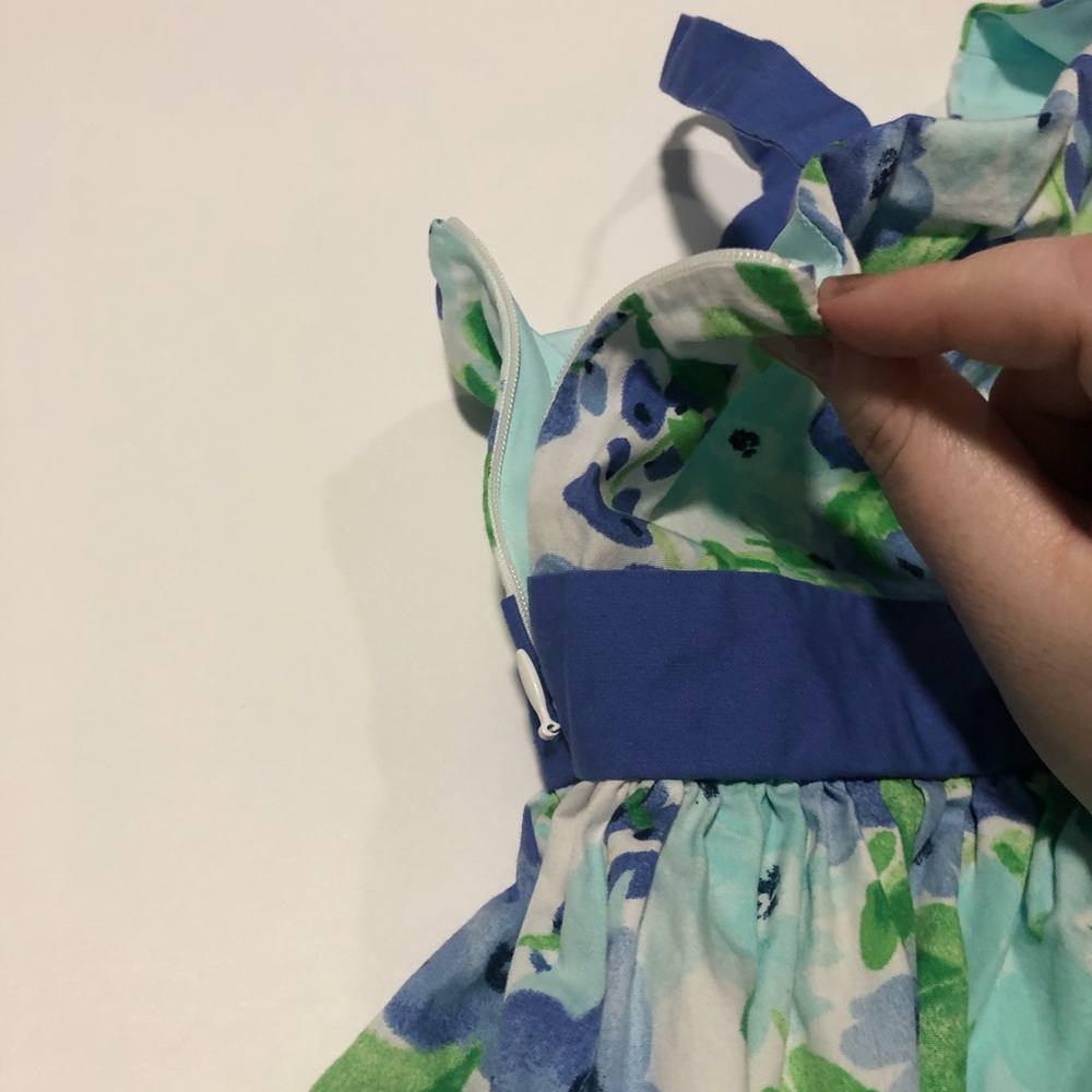 Gymboree Adorable Girls Flower Dress! - Picture 5 of 9